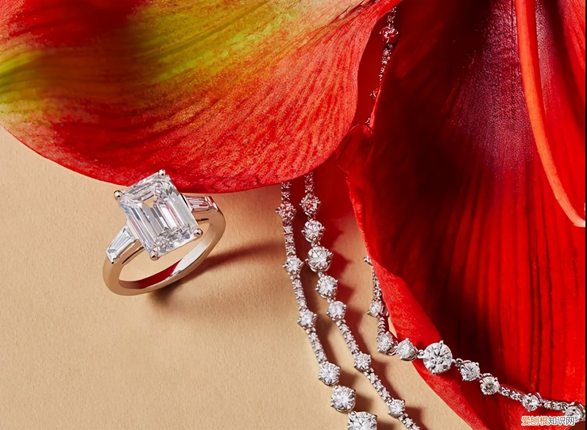 结婚钻戒买什么牌子好