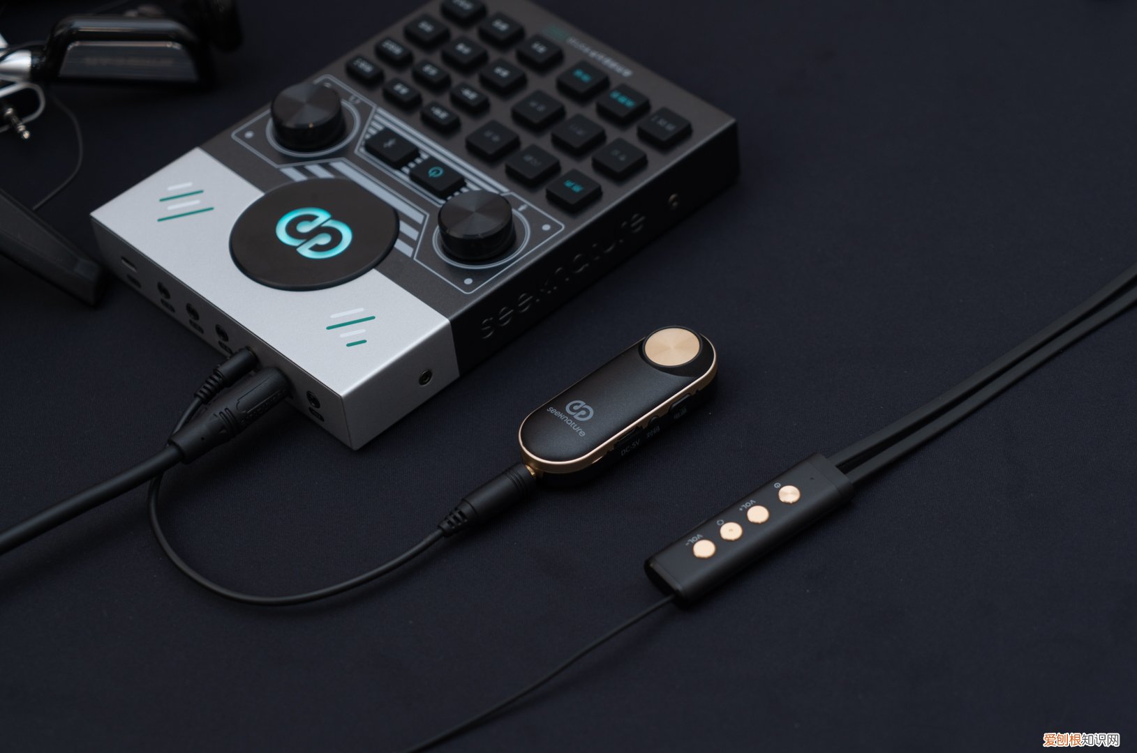 直播无线监听耳机哪个牌子好