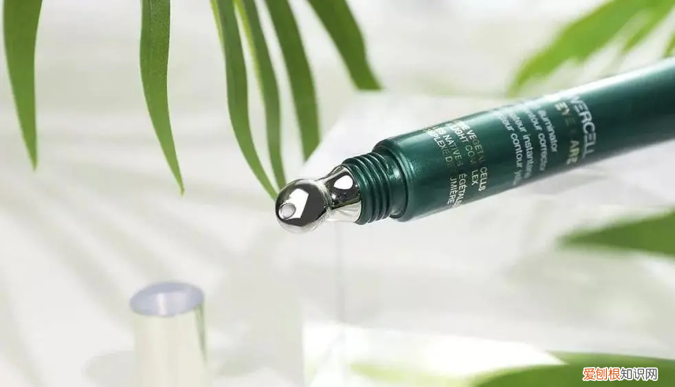 法国hr赫莲娜眼霜怎么样 评测体验分享