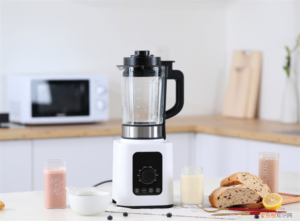 榨汁机和原汁机的区别对比哪个好