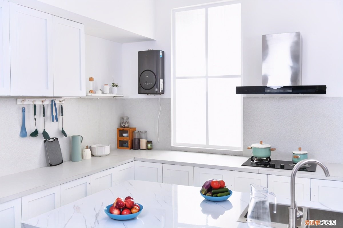 美的电热水器UV8怎么样?