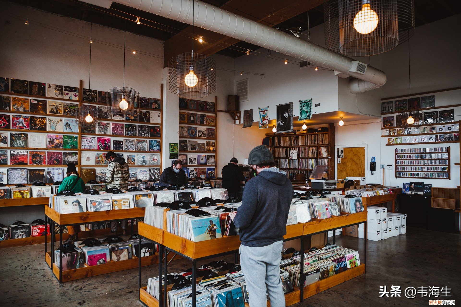 买专业书籍去哪个网站比较好？