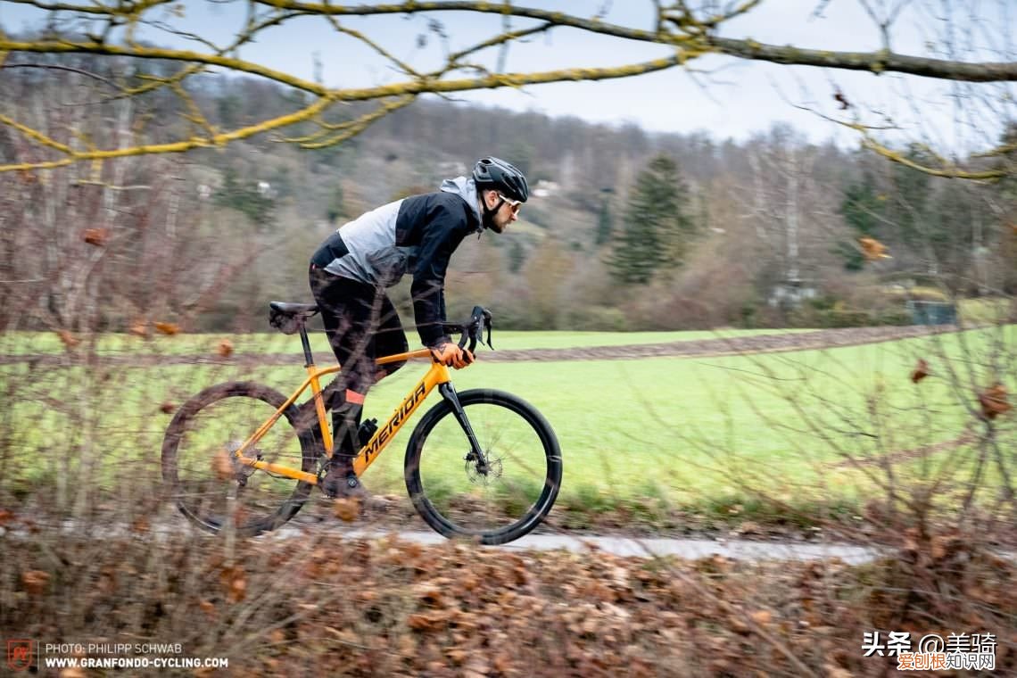 美利达eSILEX + 600外媒评测电助力全地形公路车