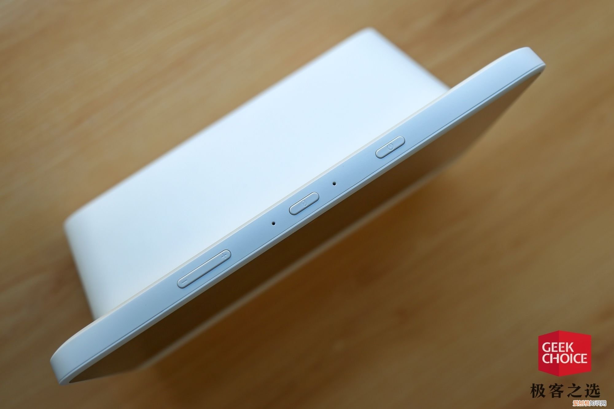 天猫精灵cc10电池版和普通版区别对比怎么样，哪款性价比高更值得买？