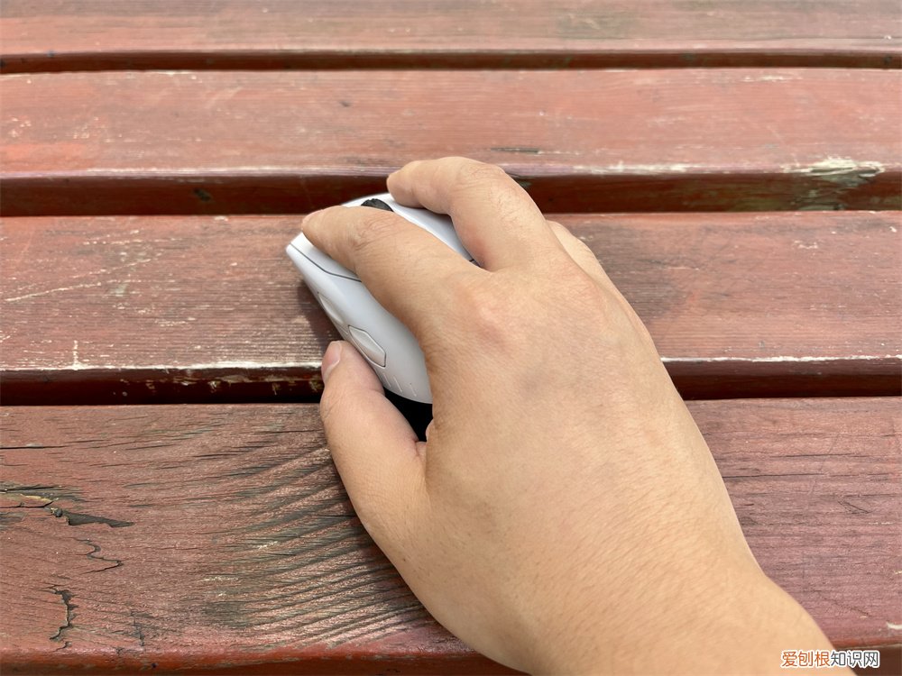 外星人Aw610M鼠标怎么样