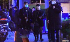 李湘同神秘男子开车出行发生剐蹭，瞬间引发网友热议