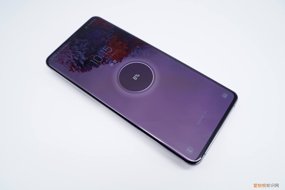 苹果MagSafe无线充电宝怎么样?