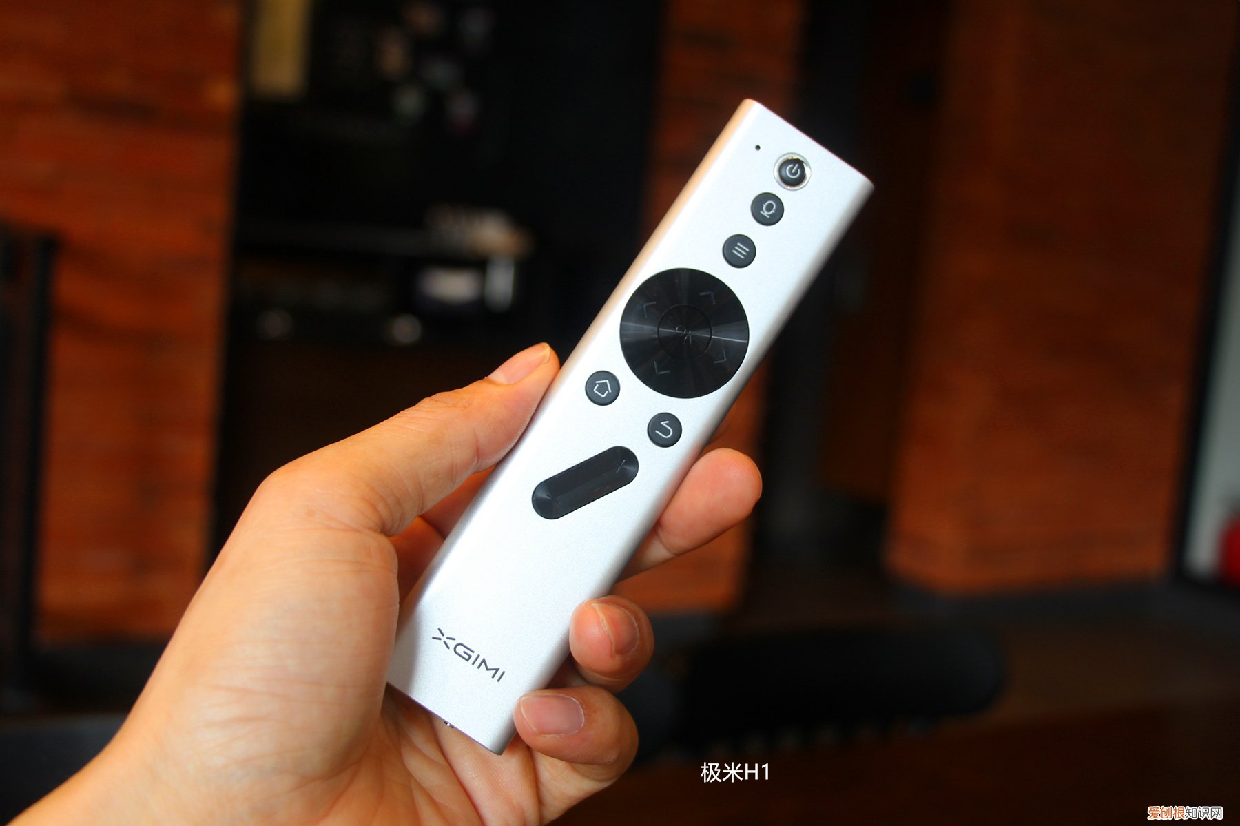 极米h1和h1s区别参数对比哪个好?