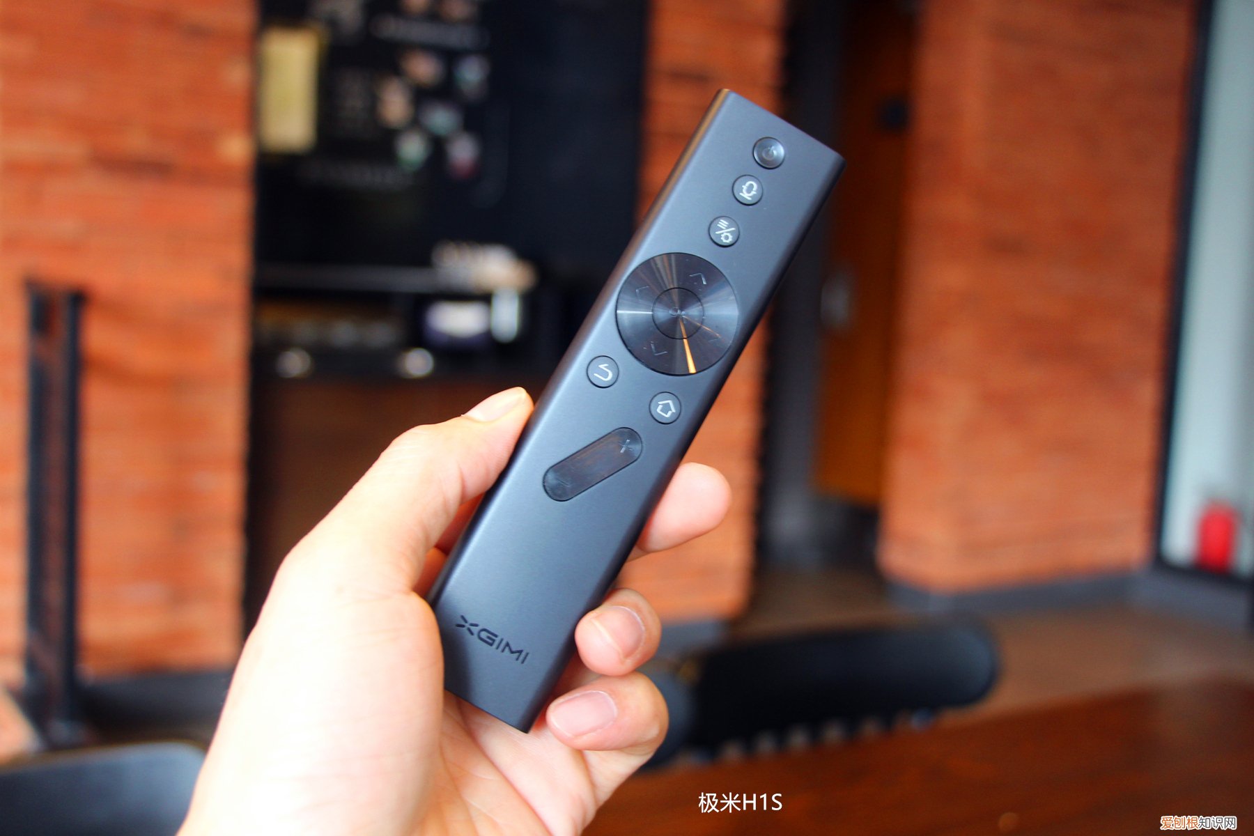 极米h1和h1s区别参数对比哪个好?