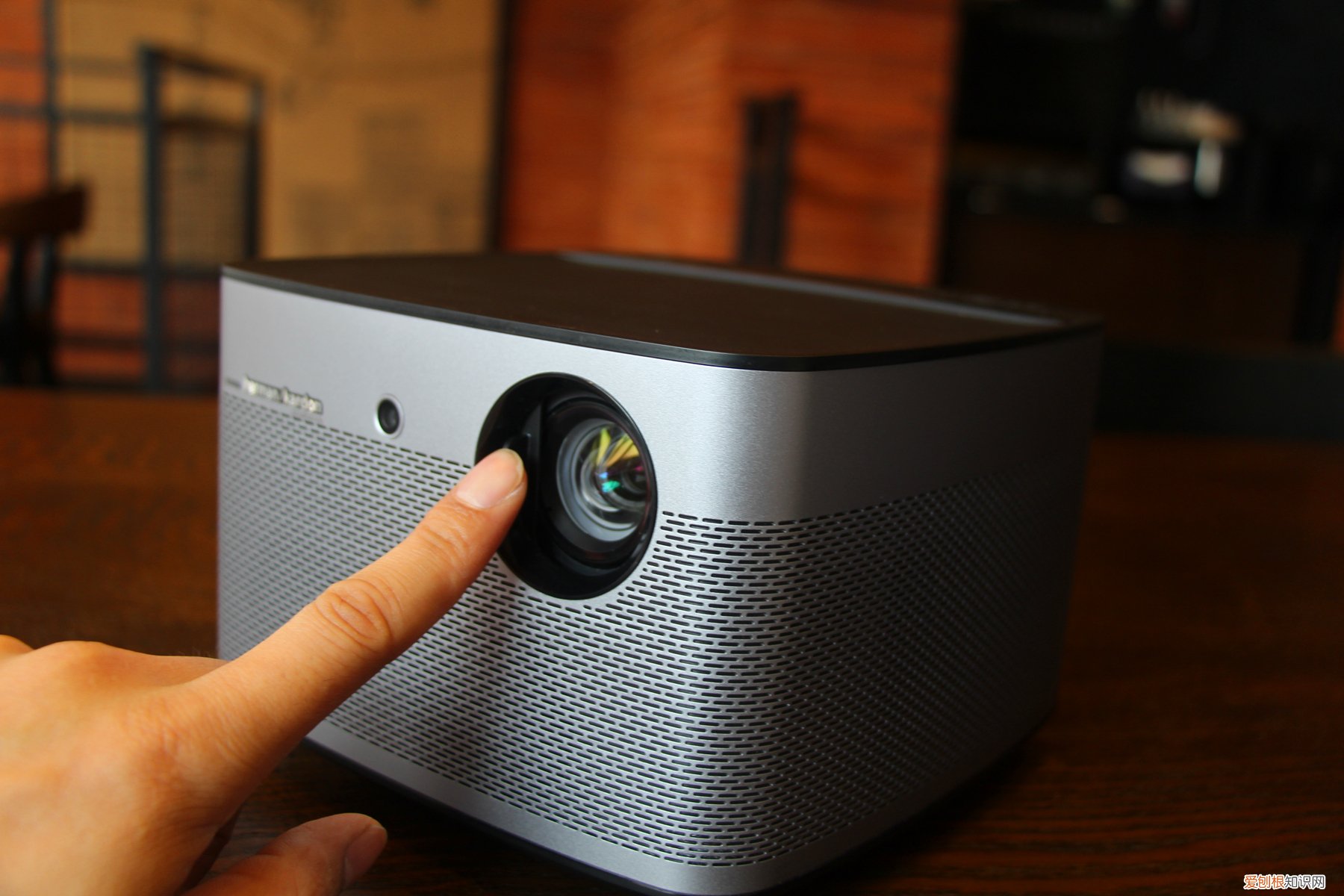 极米h1和h1s区别参数对比哪个好?