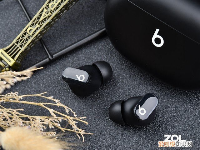 beats studio buds和airpods pro对比评测哪个好?