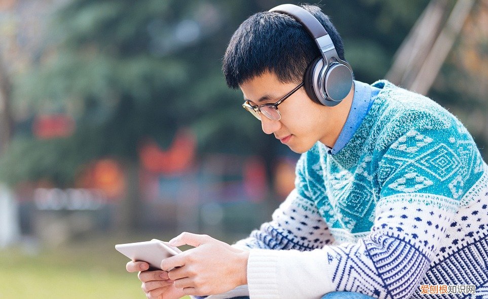 beats solo3和wireless有什么区别?评测音质怎么样值得买吗?