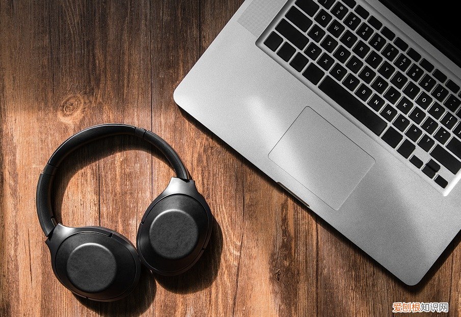 beats solo3和wireless有什么区别?评测音质怎么样值得买吗?