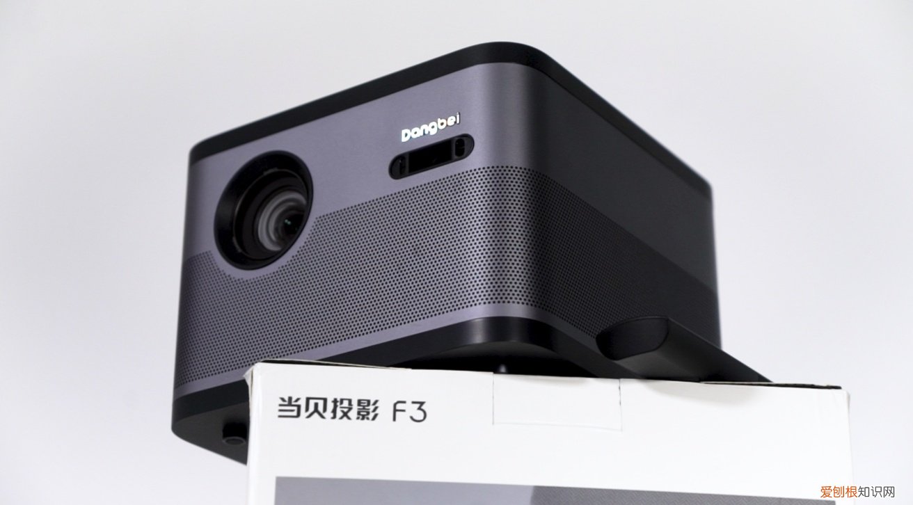 投影仪玩游戏怎么玩？