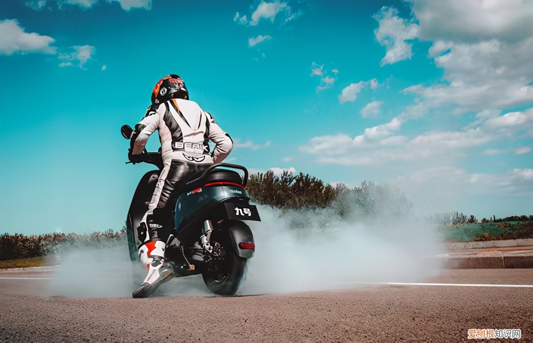 九号电动车E200P ONE测评分析