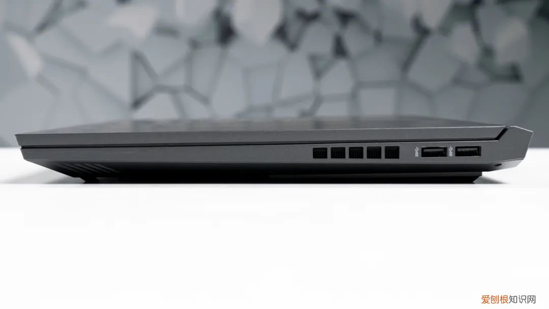 惠普的暗影精灵和光影精灵参数区别对比哪个好?