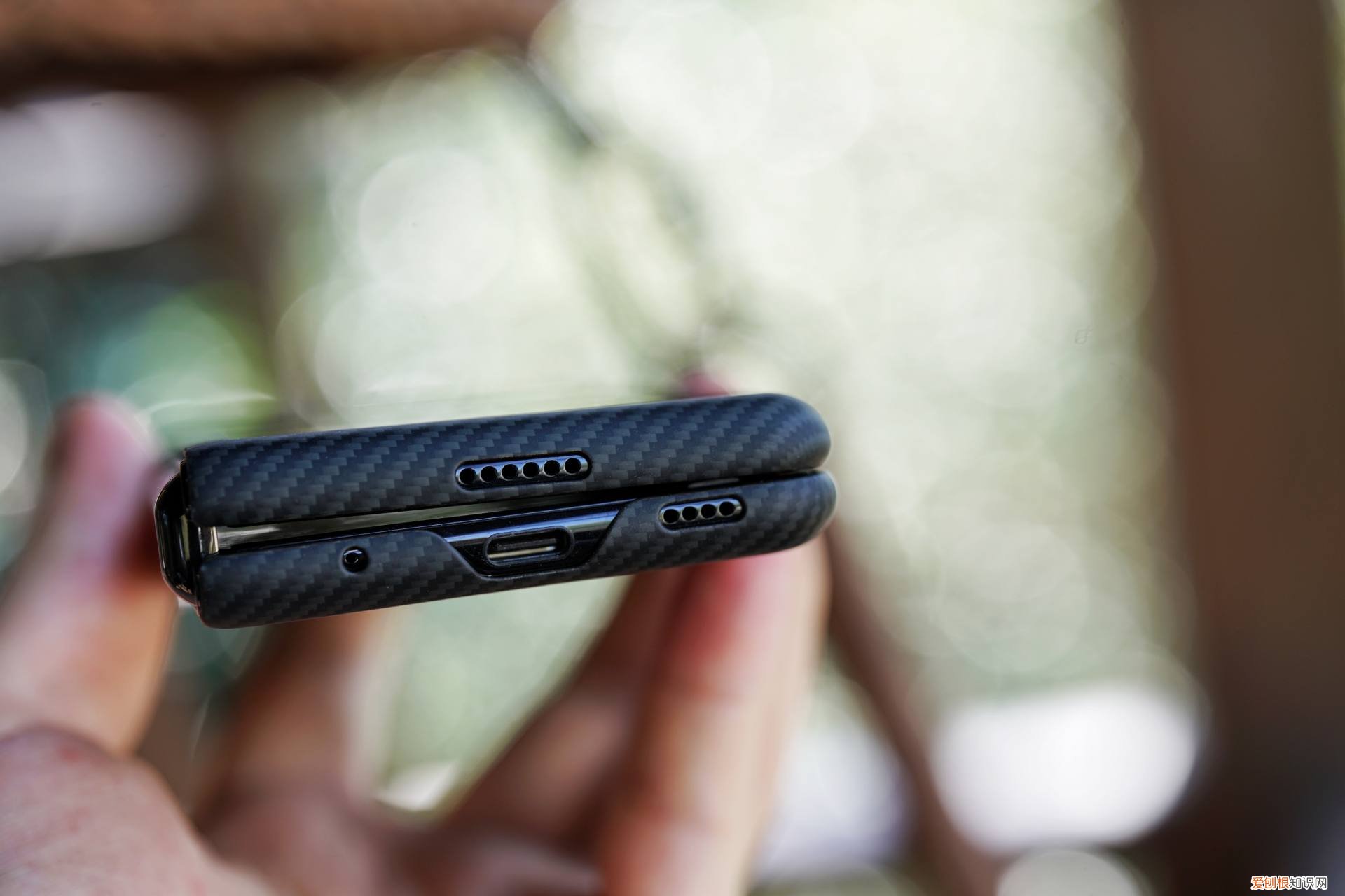 小米MIX FOLD折叠屏手机,评测优缺点值得买吗?