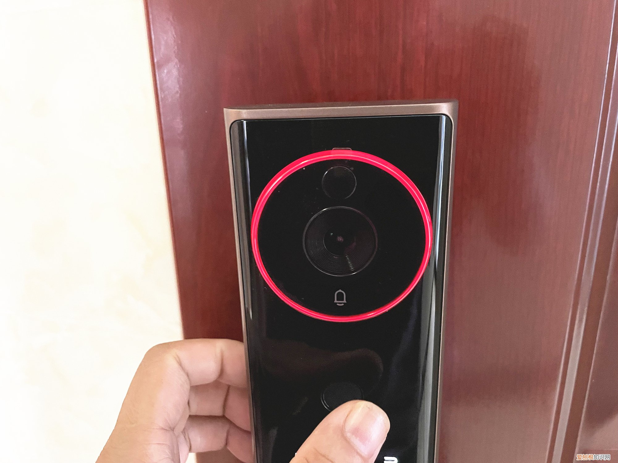 鹿客R1m评测怎么样?安全防护,远程监控好用吗?