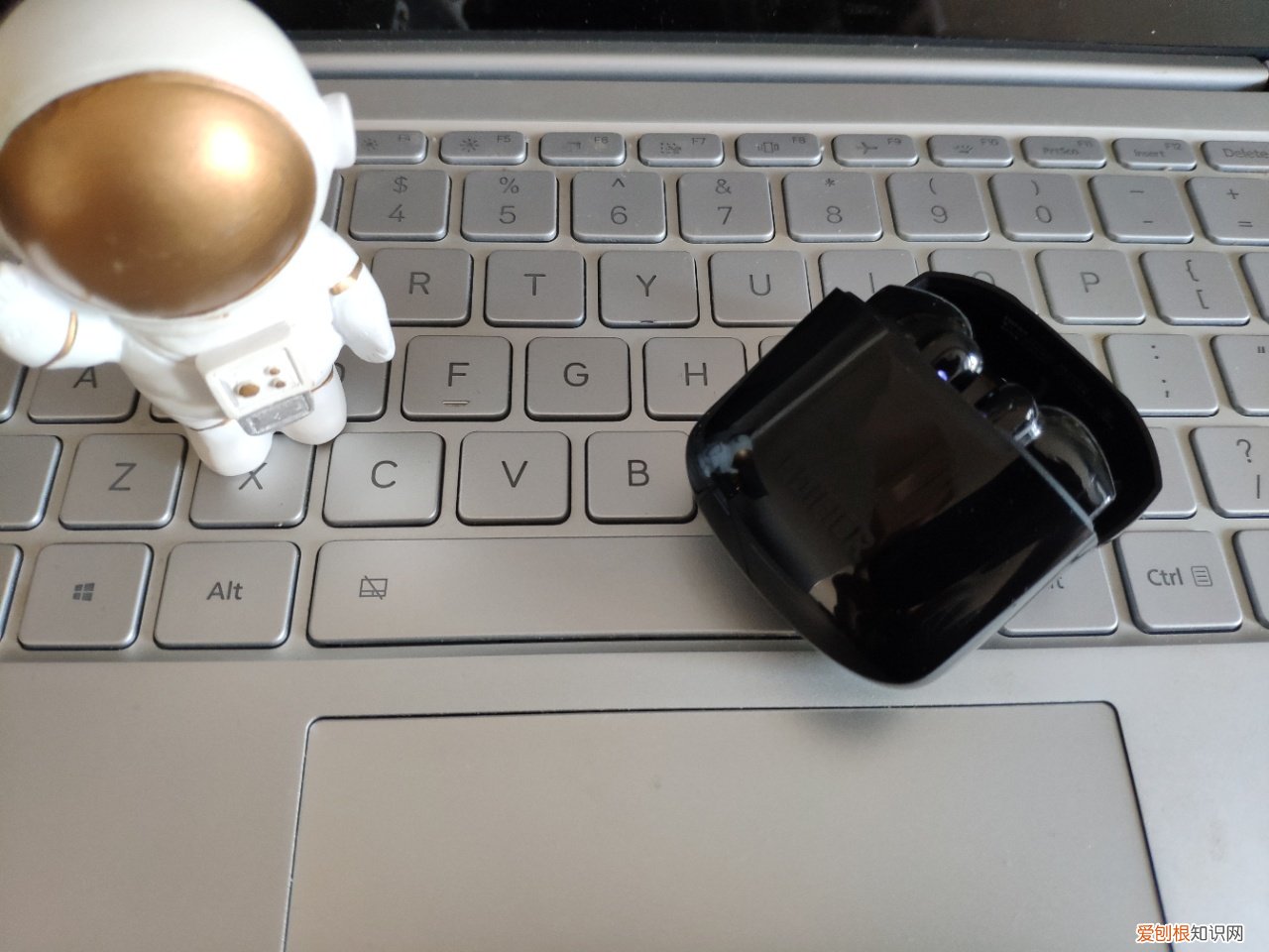 漫步者lollipods mini入手开箱评测,真的是性价比之王?