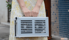 超频三蜂鸟i100 ITX机箱开箱装机测评，支持什么样的主板？