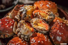 活螃蟹怎样保存，能保存多久？死螃蟹为什么不能吃，你知道吗?