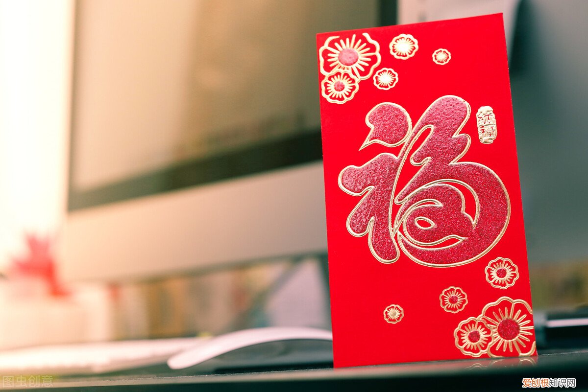 送母亲的生日礼物什么比较好？盘点适合送给妈妈的礼物，超级实用！