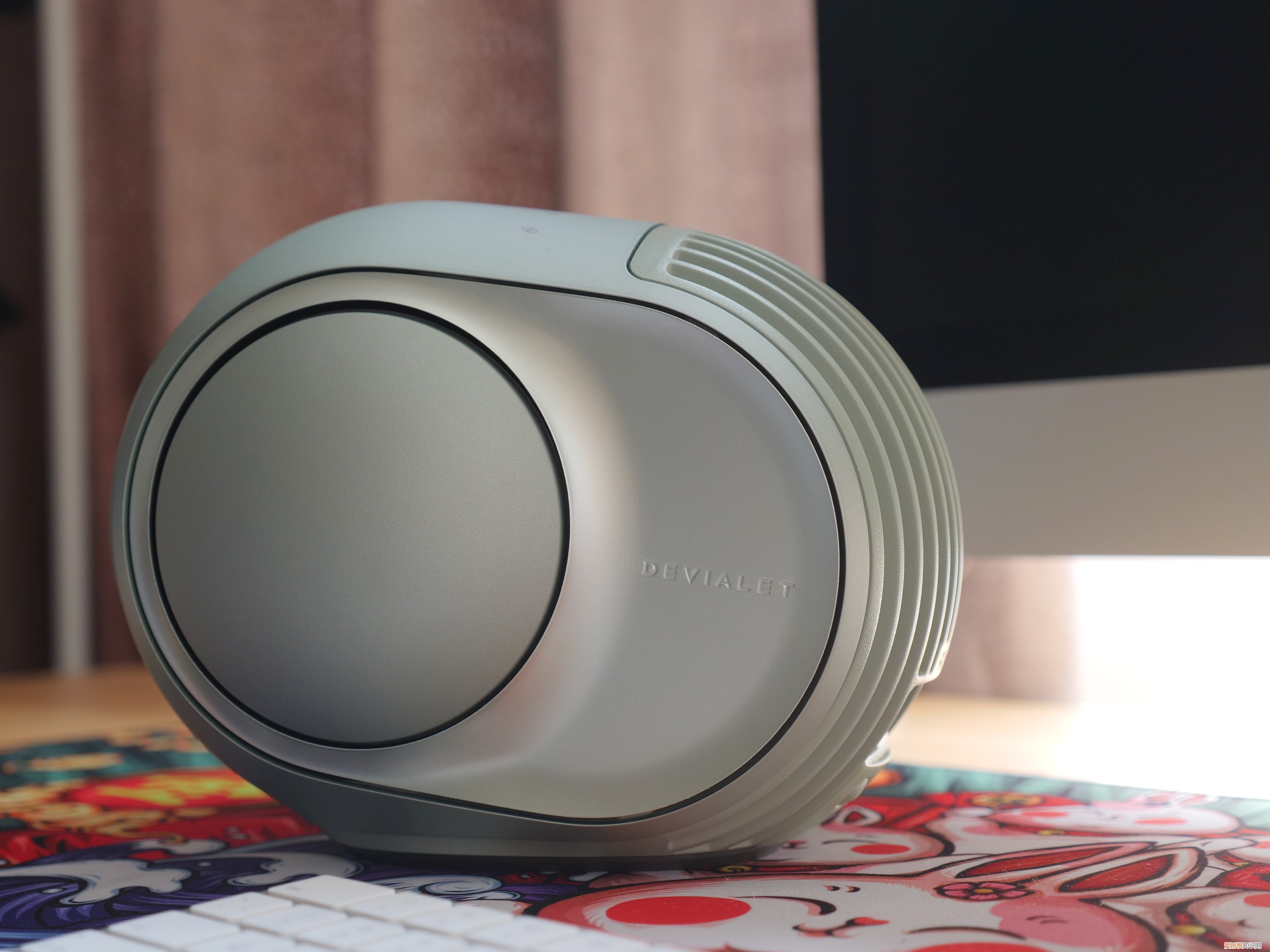 华为帝瓦雷phantom2代评测优缺点，有必要入手吗？上万元的坑你要入吗？